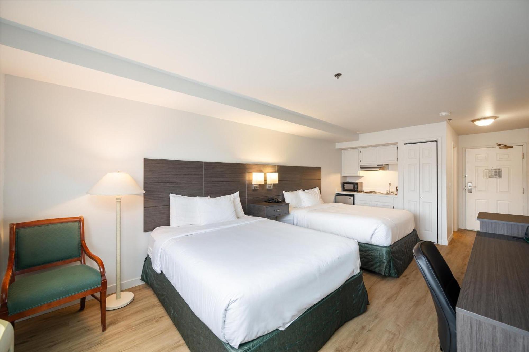 Baymont Inn & Suites By Wyndham Bellingham Exterior foto
